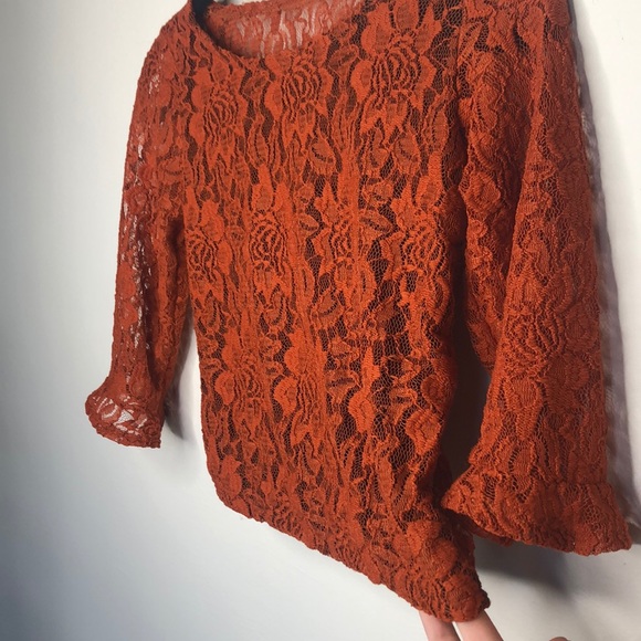 Rusty Orange Lace Crop Top With Bell Sleeves - Picture 4 of 6